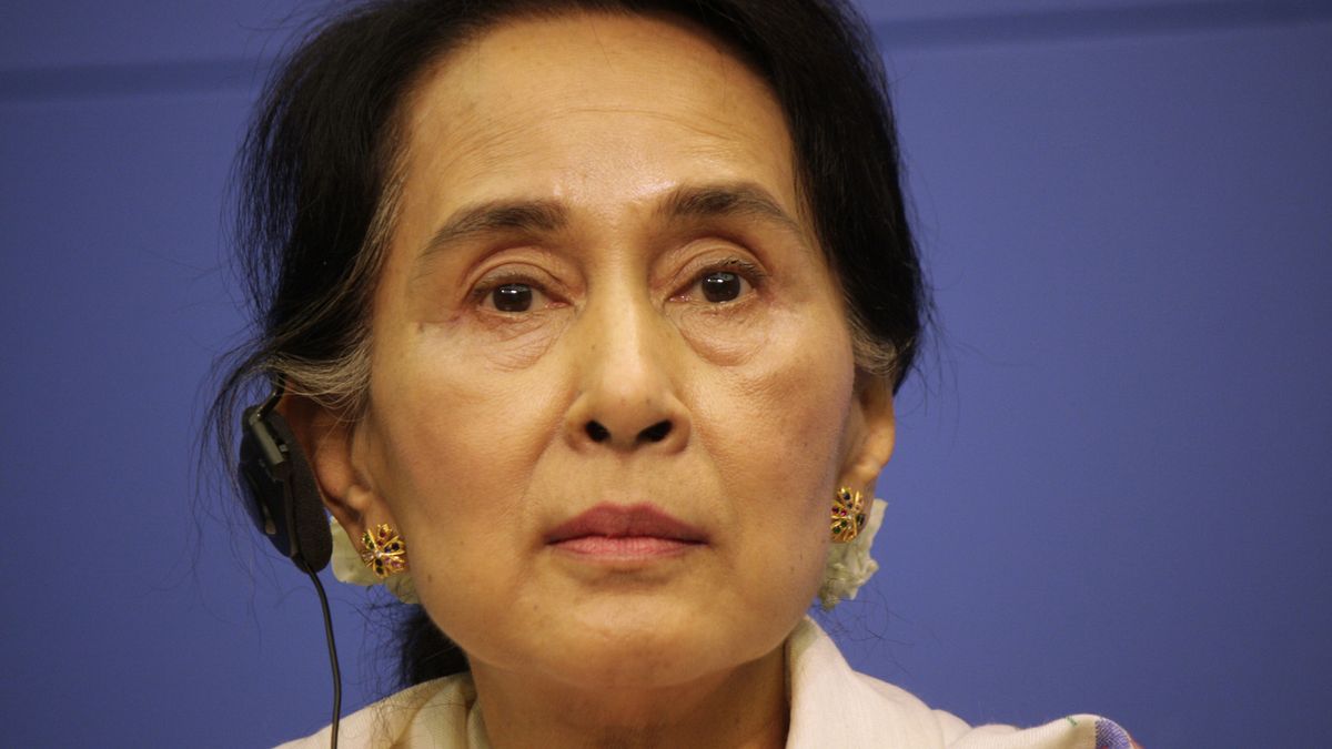 Barmská opoziční vůdkyně byla převezena do domácího vězení